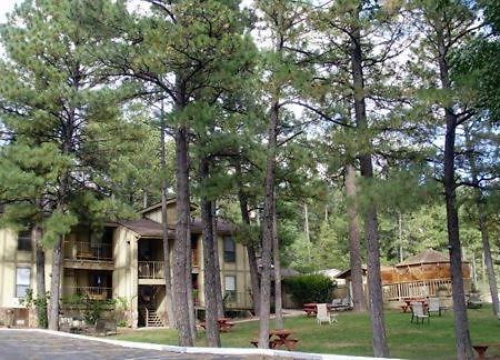 Village Lodge Руидозо Экстерьер фото