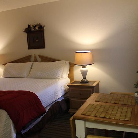 Village Lodge Руидозо Экстерьер фото