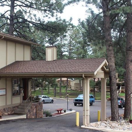 Village Lodge Руидозо Экстерьер фото