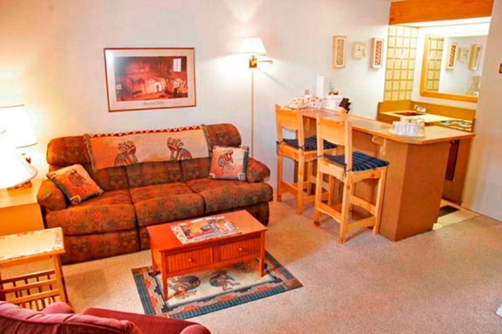 Village Lodge Руидозо Номер фото